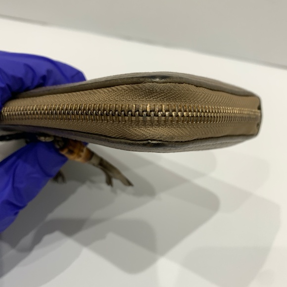 Gucci Gold Bamboo Ribbon Zip Around Wallet Sku#85428 (Gently used, rubbing) - Picture 4 of 14